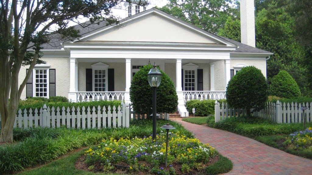 Club House on 8600 Carriage Tour Lane, Best Raleigh Neighborhoods, Midtown, Bent Tree