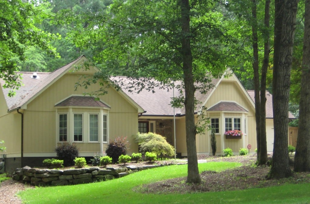 8804 Chadbourne Ct., Best Raleigh Neighborhoods, Midtown, Stonehenge, Northwest Quadrant Creedmoor and Howard Roads, New London Entrance from Howard Road